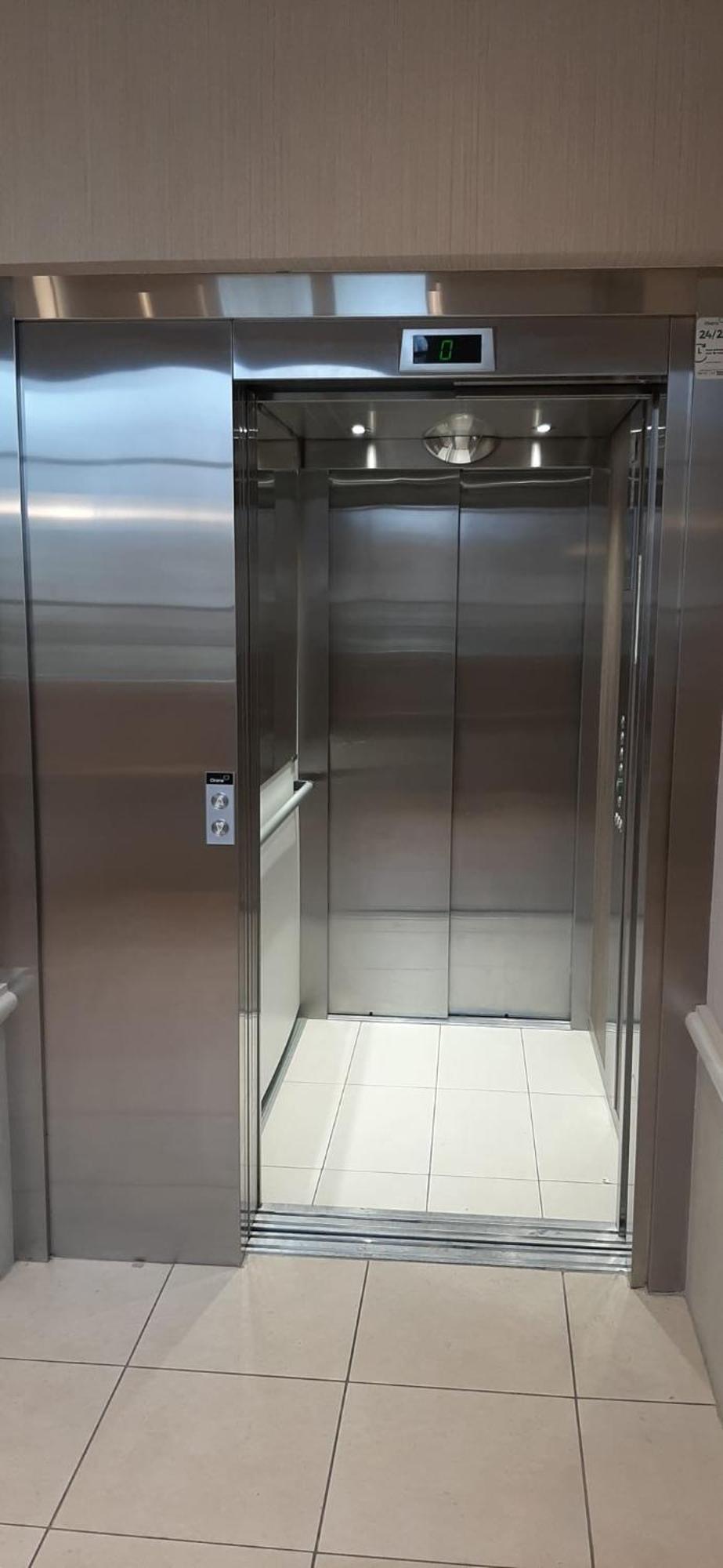 סאריס Disney At Home 3 Bed Rooms- Confort 90M2 - Best Location מראה חיצוני תמונה