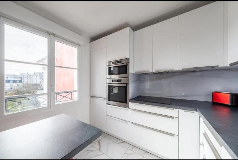 סאריס Disney At Home 3 Bed Rooms- Confort 90M2 - Best Location מראה חיצוני תמונה